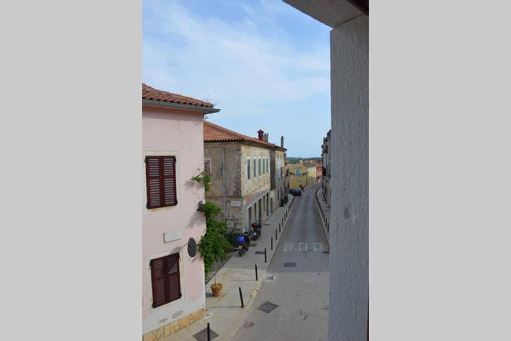 Old Town Apartment Popovic Врсар Екстер'єр фото
