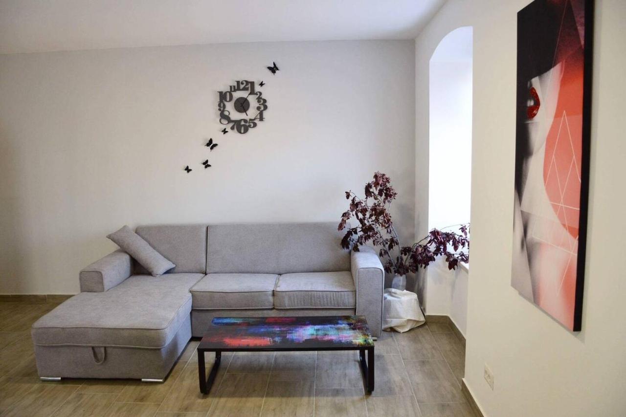 Old Town Apartment Popovic Врсар Екстер'єр фото